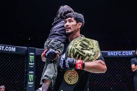 CBA常规赛：南京头排苏酒队主场战胜福建晋江文旅队